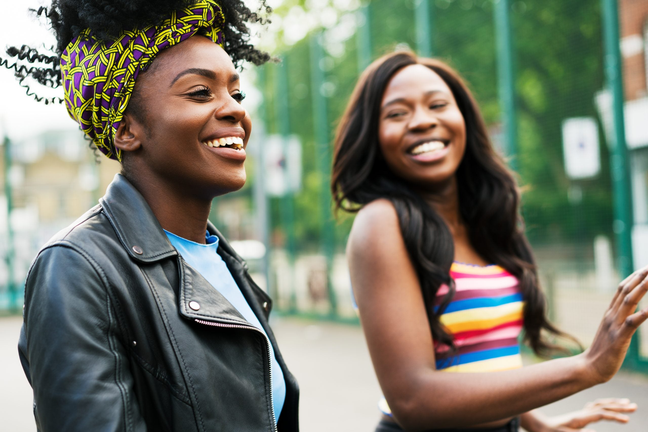 5 Tips For Breathing Life Back Into Struggling Friendships