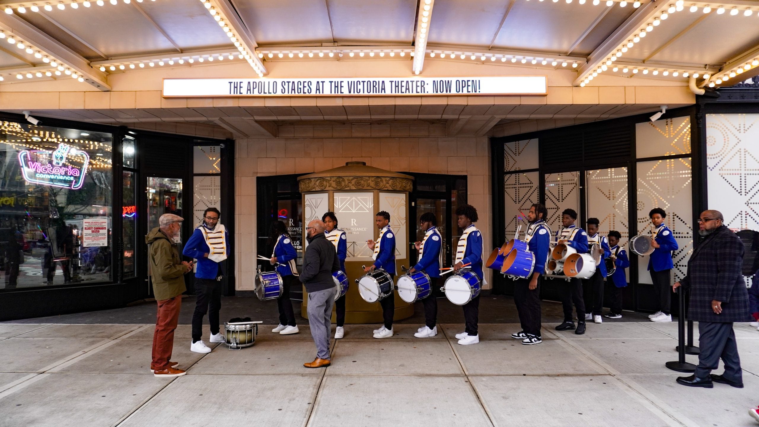 The Apollo Unveils Expansion To Harlem’s Victoria Theater