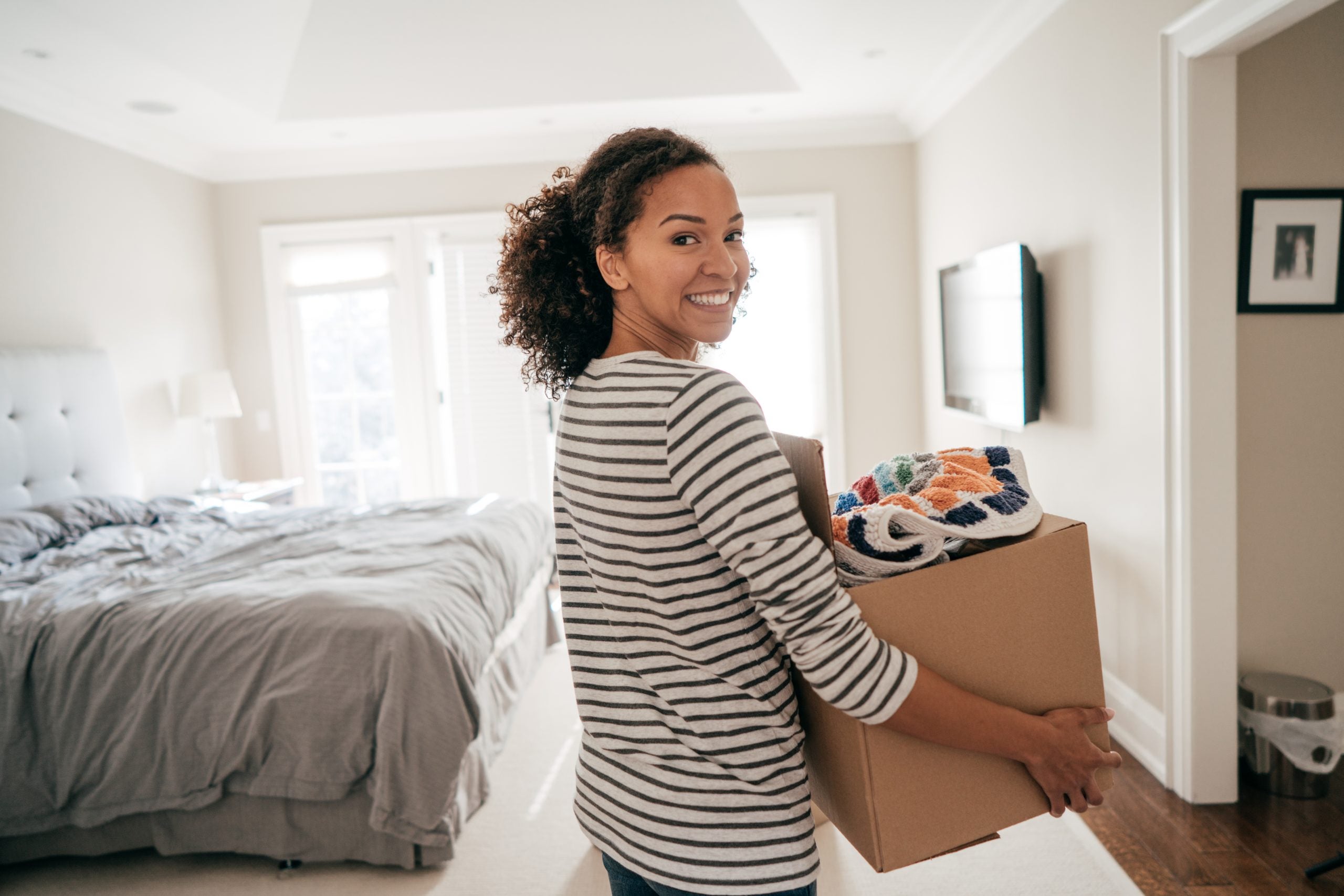 Spring Awakening: A Guide To Downsizing And Decluttering. Here’s 16 Tips To Help Get You Started