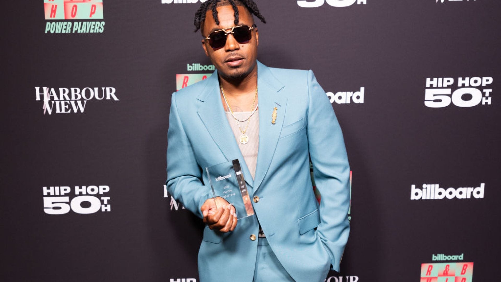 Nas Joins Investment Efforts To Bring World's Largest Casino To Queens, NY