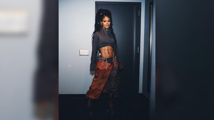 WATCH: In My Feed – How To Get Teyana Taylor’s Solid Abs