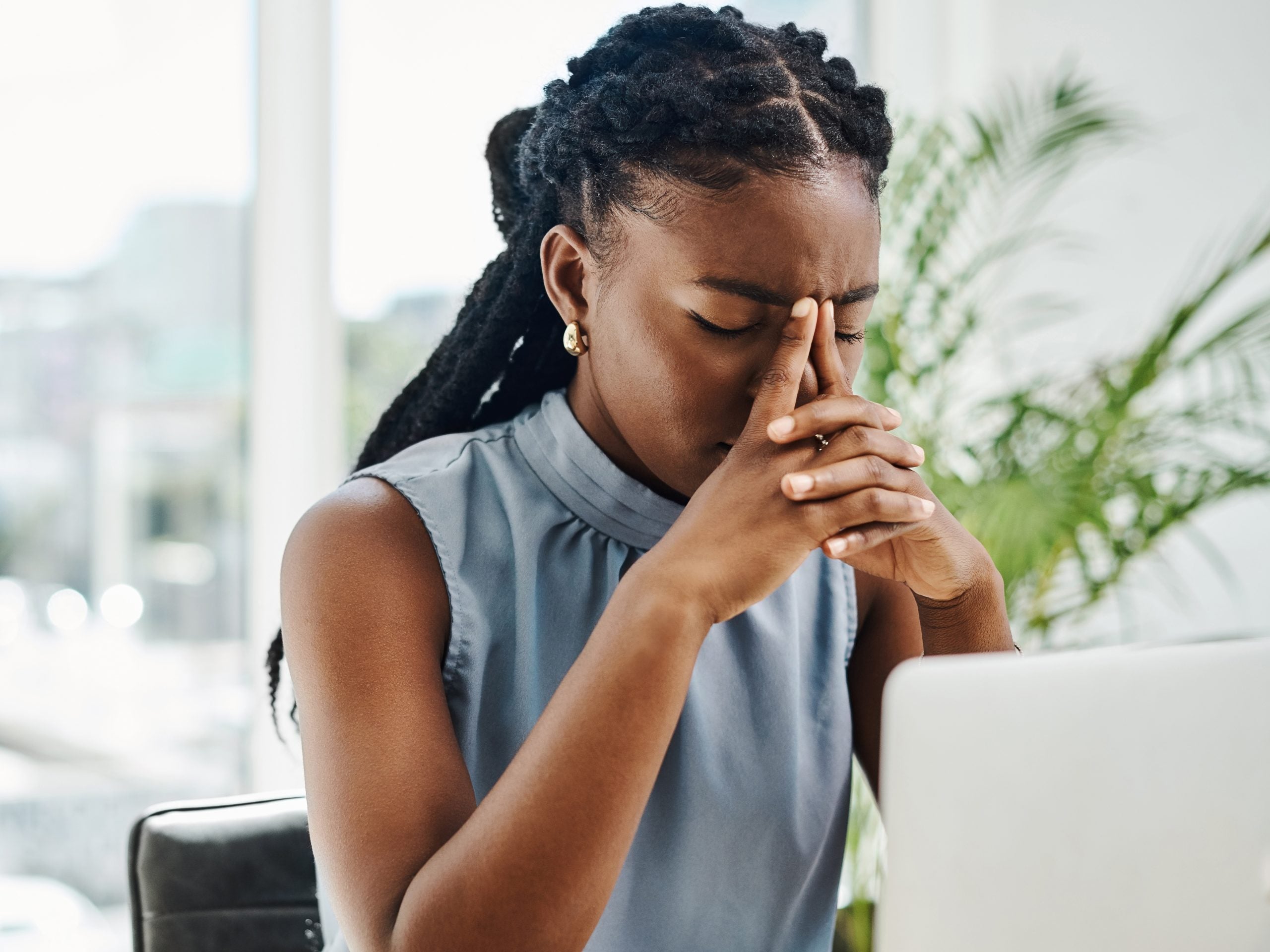 Here Are 14 Signs Of Dangerous Stress Levels That You May Not Realize