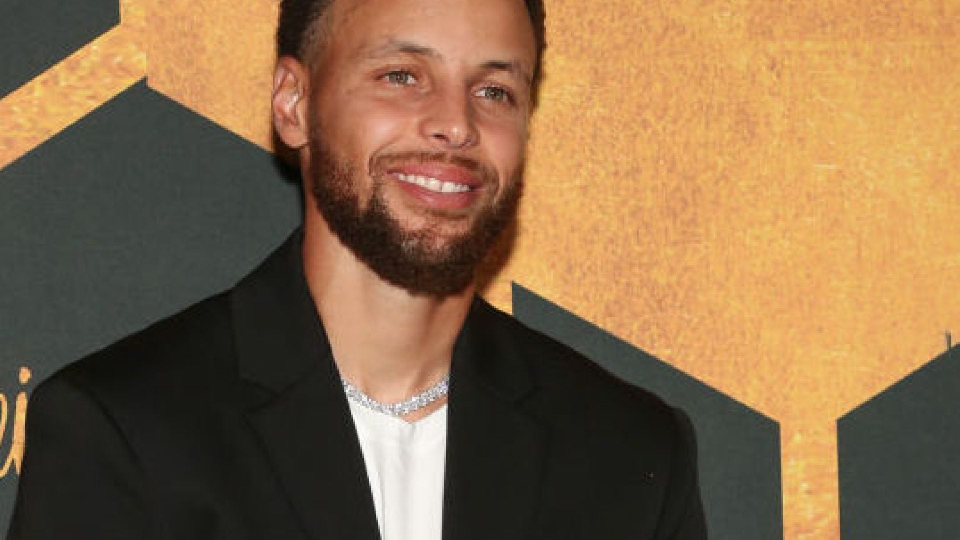 Steph Curry Discusses Partnership With 'Black In Fashion Council' and Rakuten To Help Elevate Entrepreneurs
