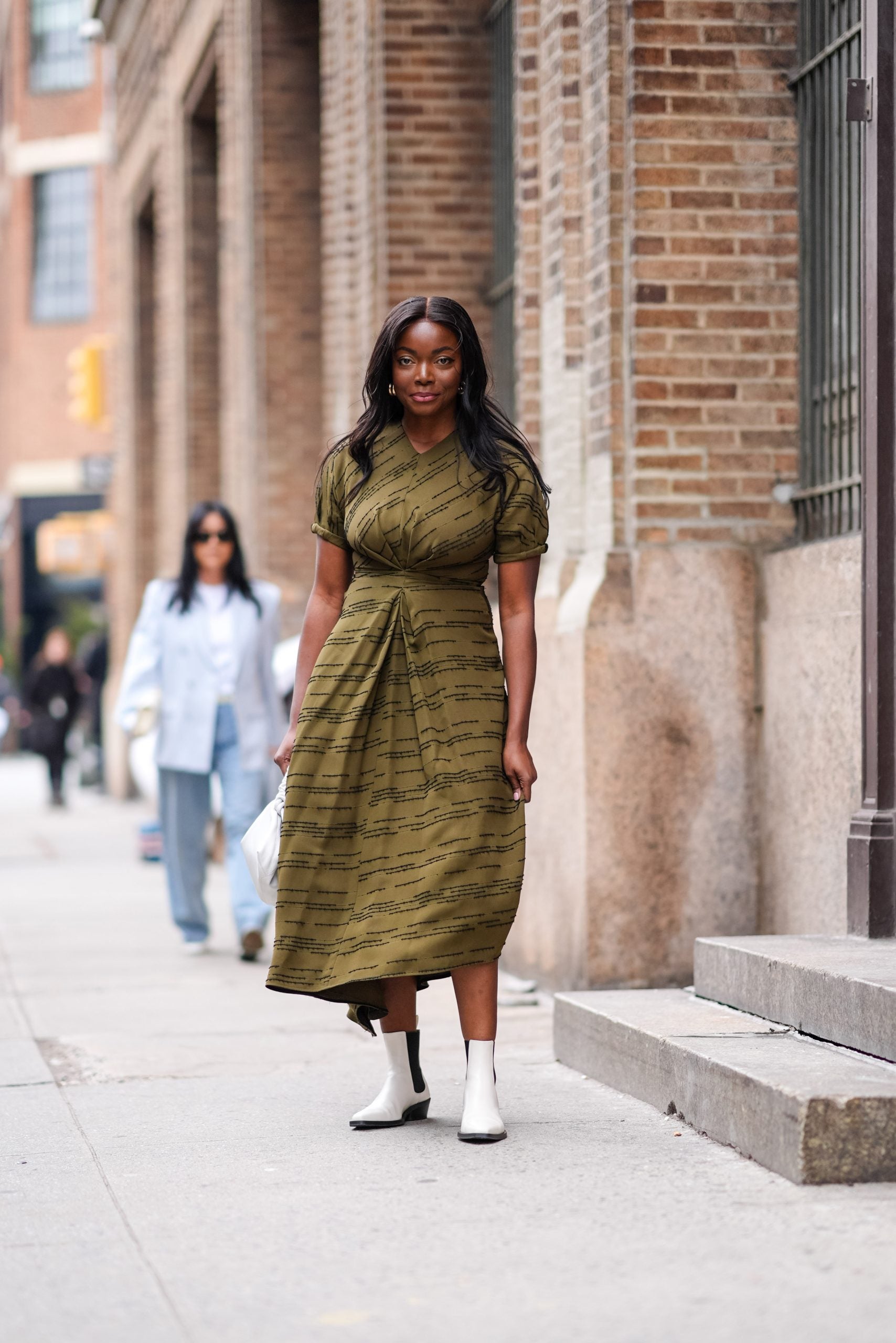 5 Timeless Outfits For Working Women Of All Ages