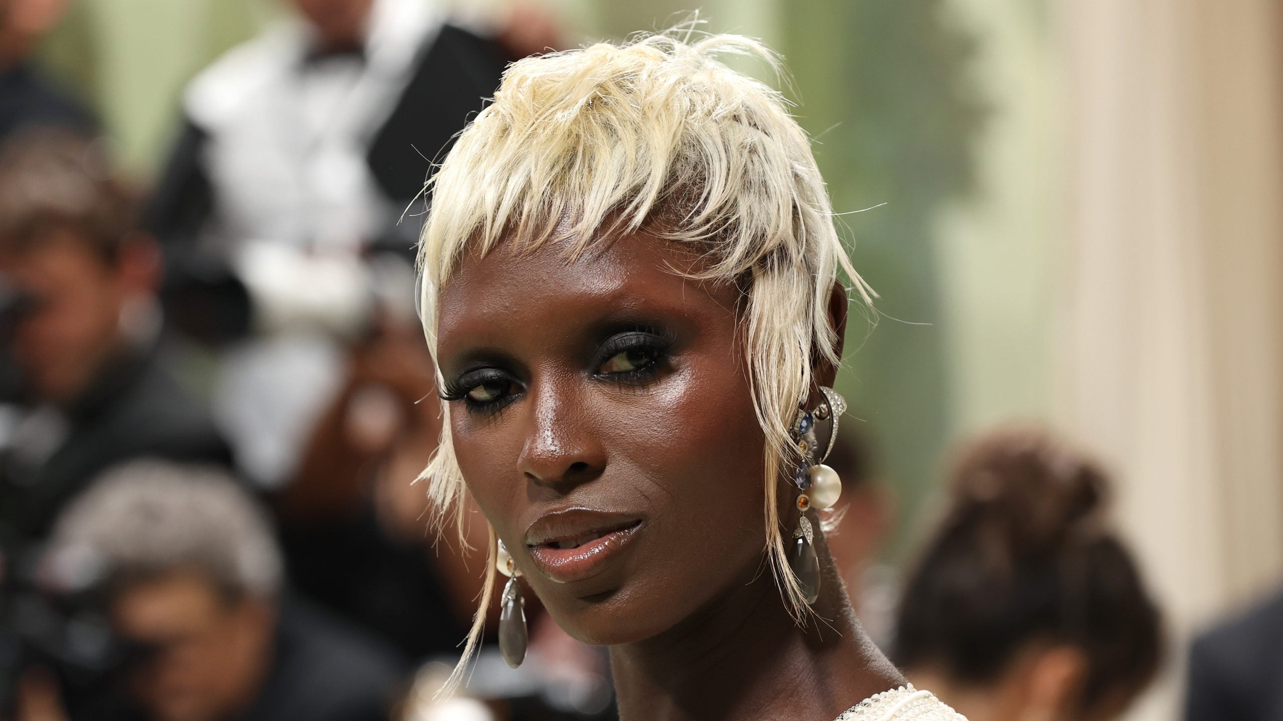 How Jodie Turner-Smith’s ‘Angelic Rockstar’ Met Gala Hair Came Together