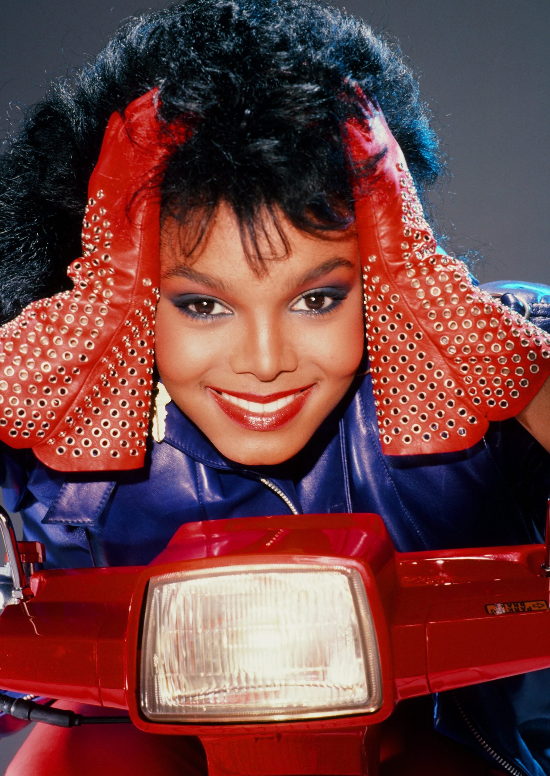 24 Times Janet Jackson Gave Us Major Beauty Inspo