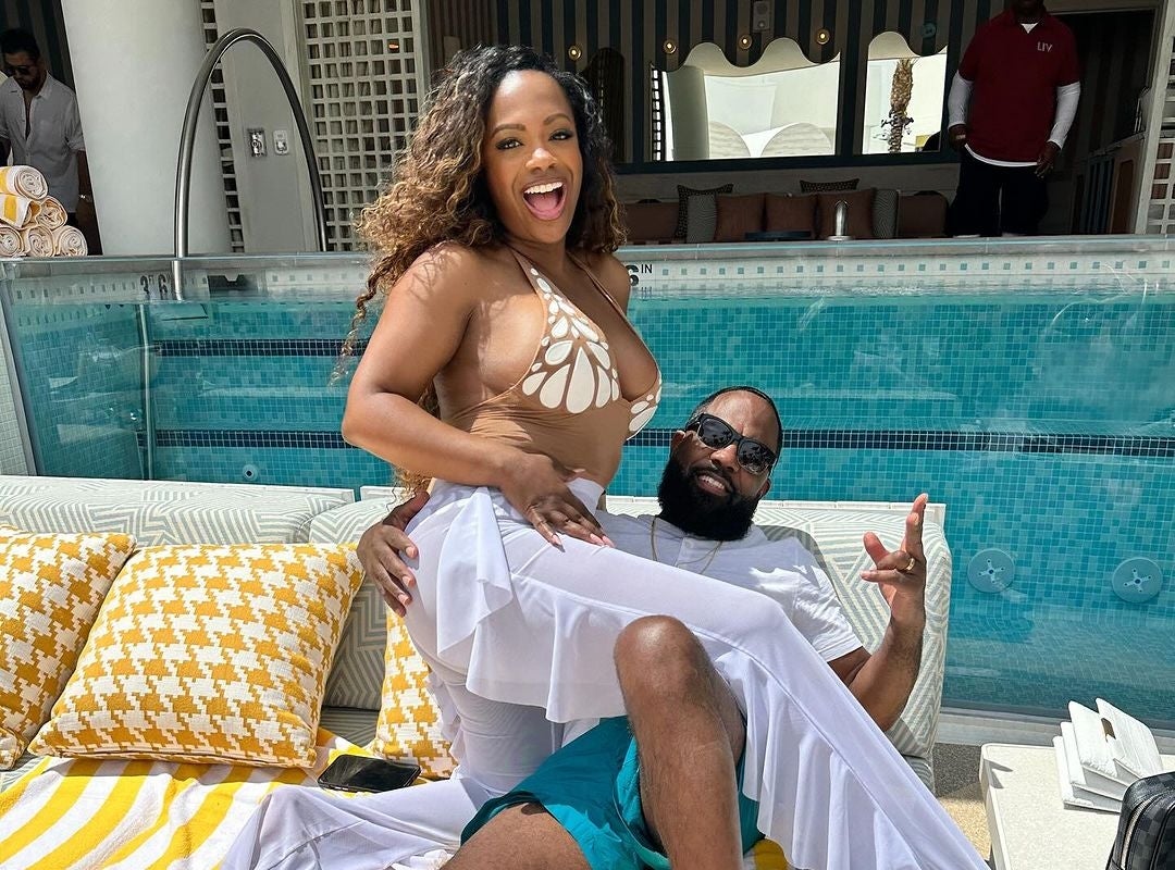 Kandi Burruss Turns Canceled 'Lovers & Friends' Trip To Vegas Into A Baecation