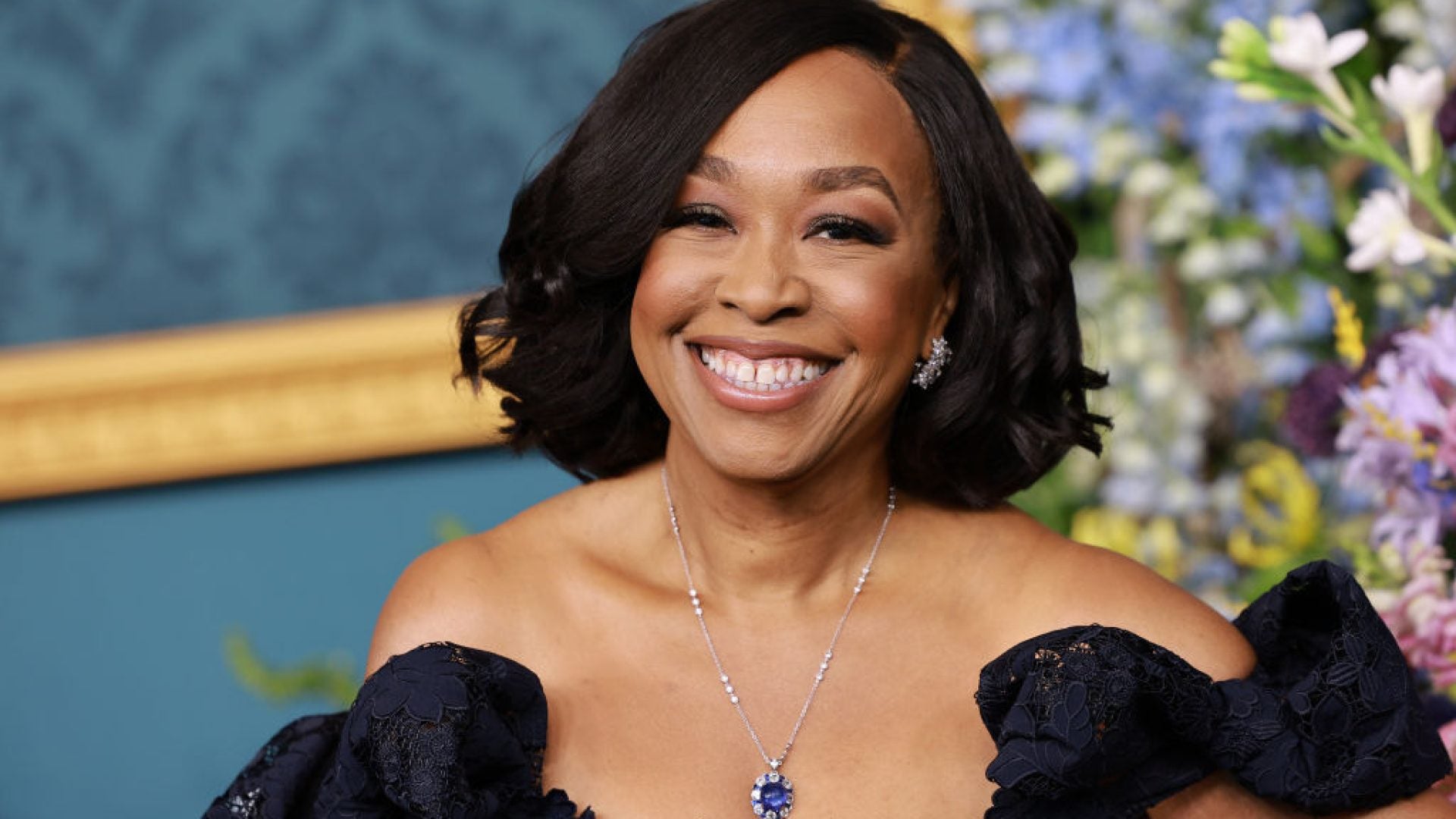 Shonda Rhimes Joins Tiger Woods As The Owner Of An LA Golf Club