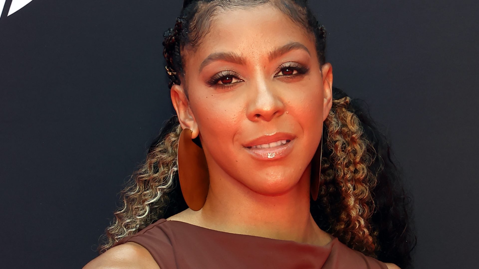 This Star Athlete-Backed Fund Is Aiming To Raise $1B Invest In Sports Teams 