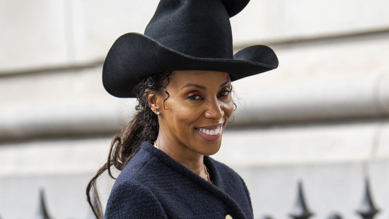 Best Beauty Street Style Moments From NYFW SS25 Day Two – Essence