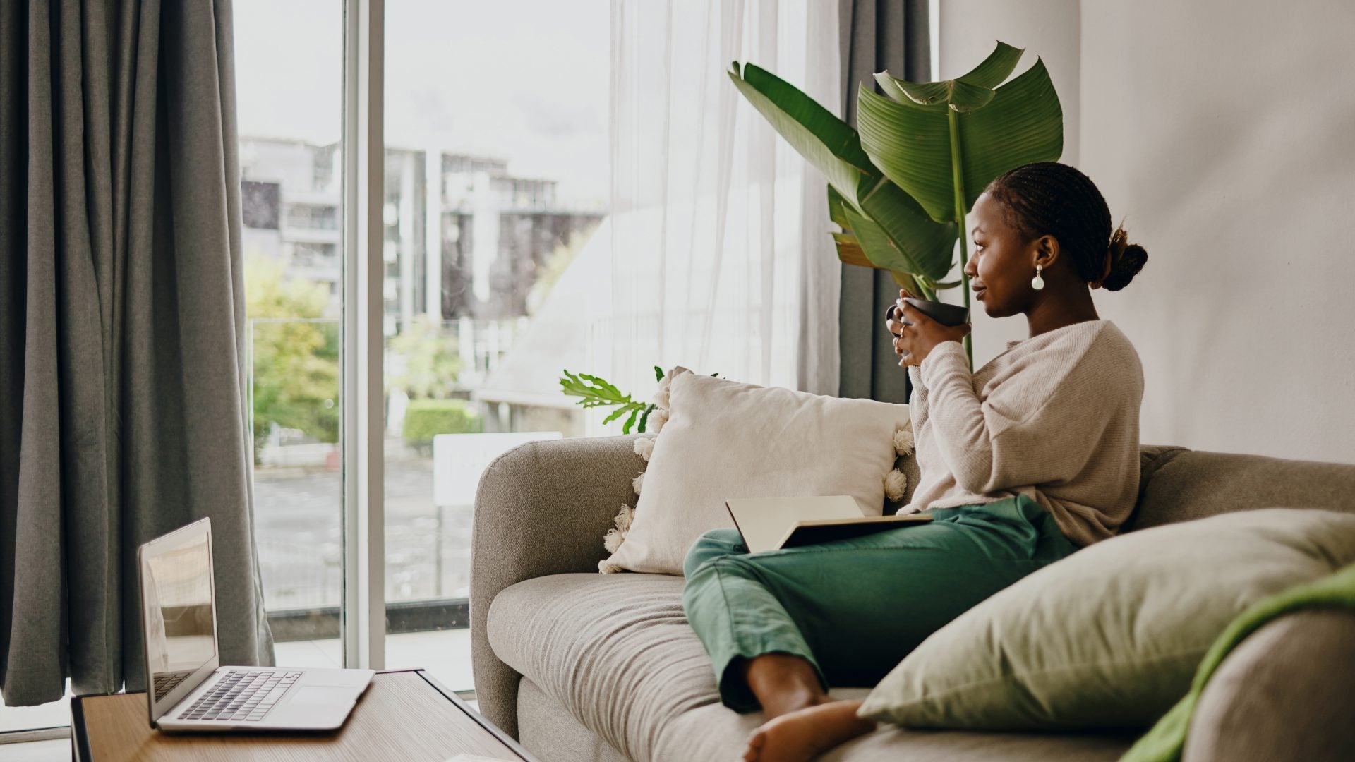 The Girls Are 'Speech Fasting’ – Should You?