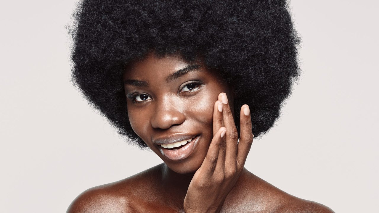 Exfoliation Might Be The Missing Key In Your Winter Skin Care Routine – Essence