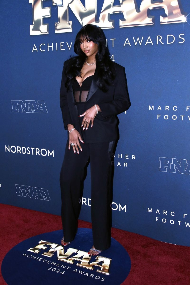 Star Gazing: Art Basel Miami, Gotham Awards 2024, Rihanna, Zendaya And More