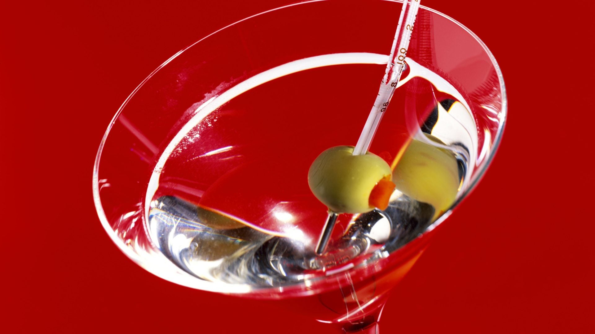 Why The Martini Makeup Trend Is Perfect For New Year's Eve