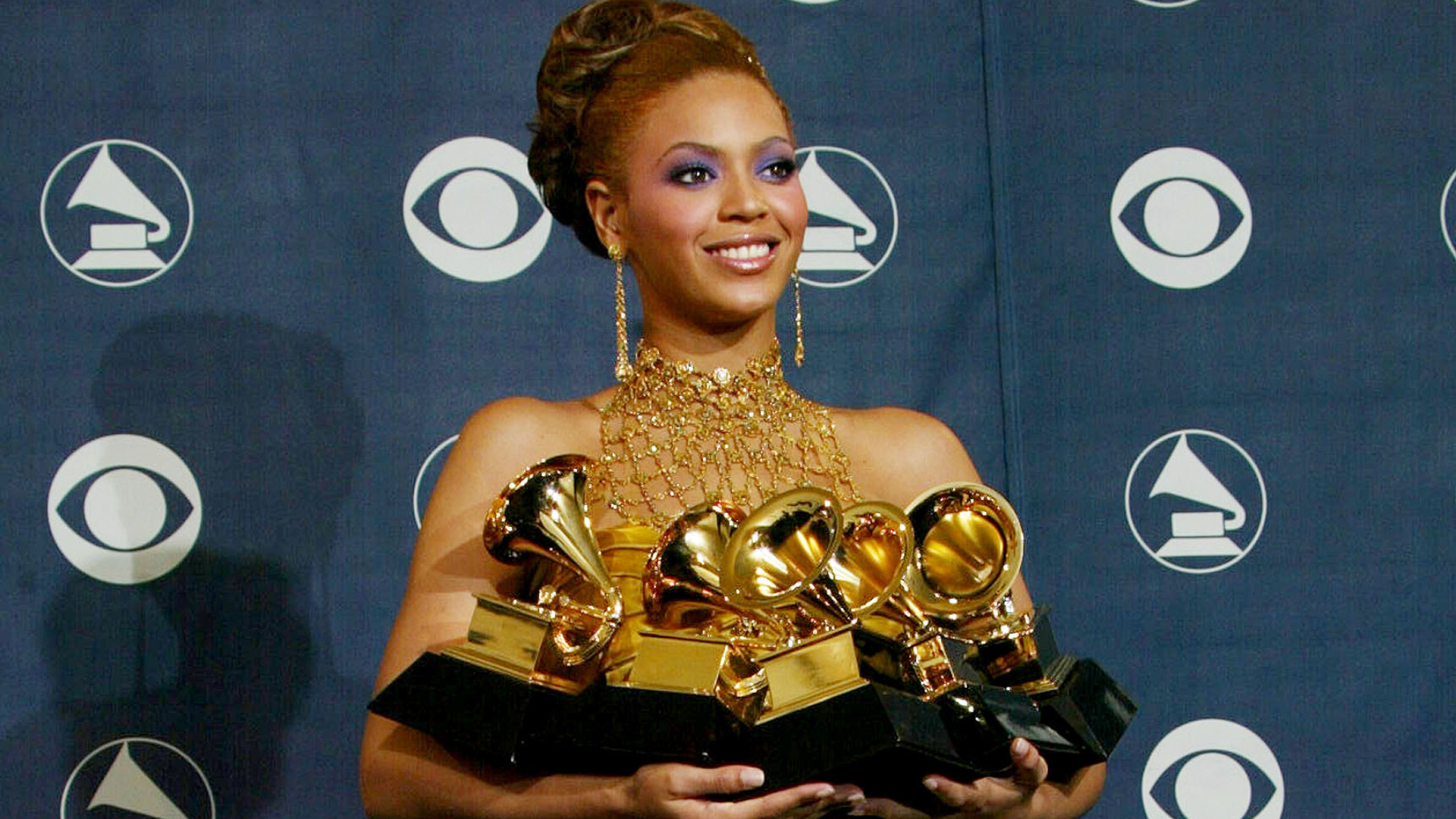 A Look Back At Iconic Grammy Awards Style Moments