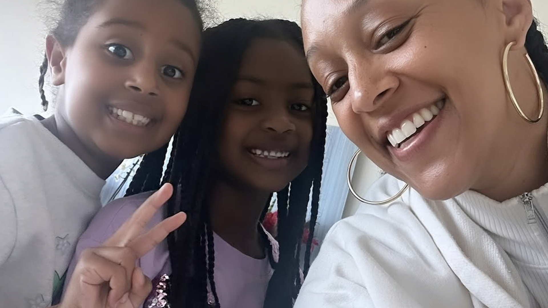 Tia Mowry And Gabrielle Union Took A Spring Break Trip To San Diego With Their Kids