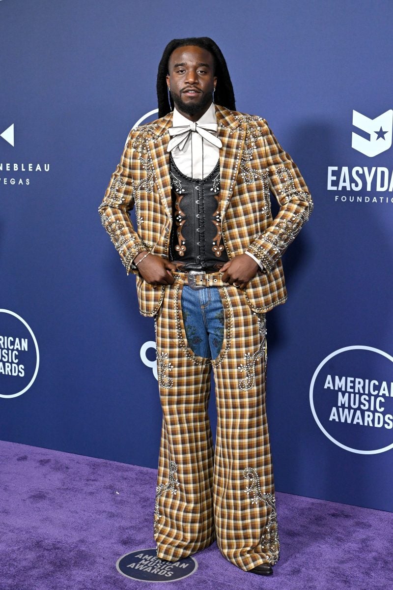 Star Gazing: 2025 American Music Awards, Cannes Film Festival, NBA Playoffs, Janet Jackson, Ciara And More