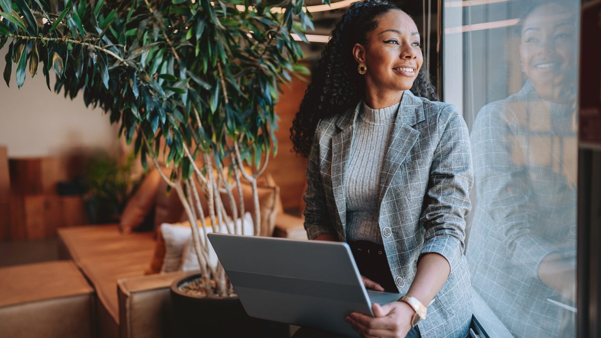 Where The Money Resides (For Real): 8 Grants, Funds, And Fellowships To Apply For In August