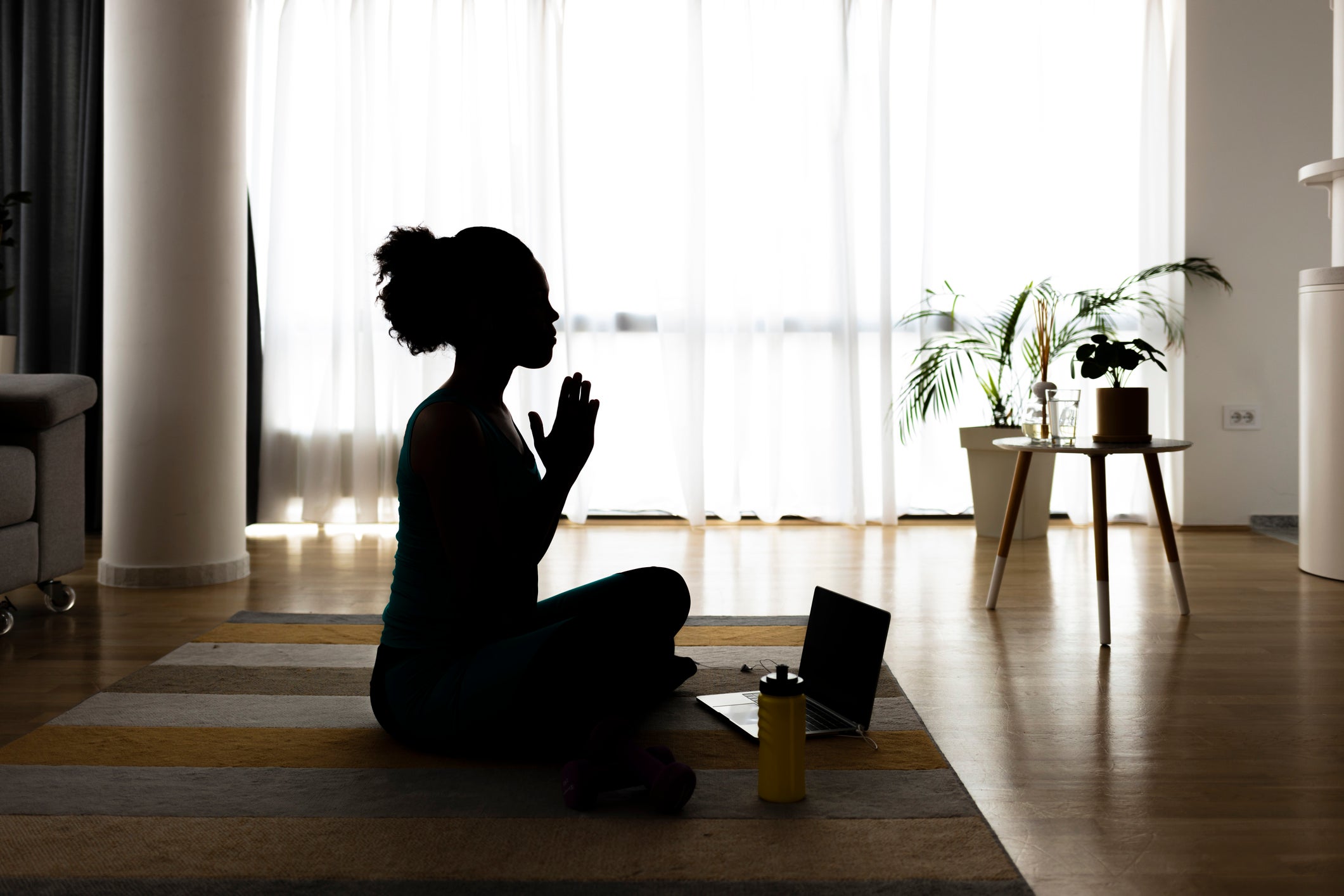 Is Naked Yoga The Confidence Boost You Didn’t Know You Needed?