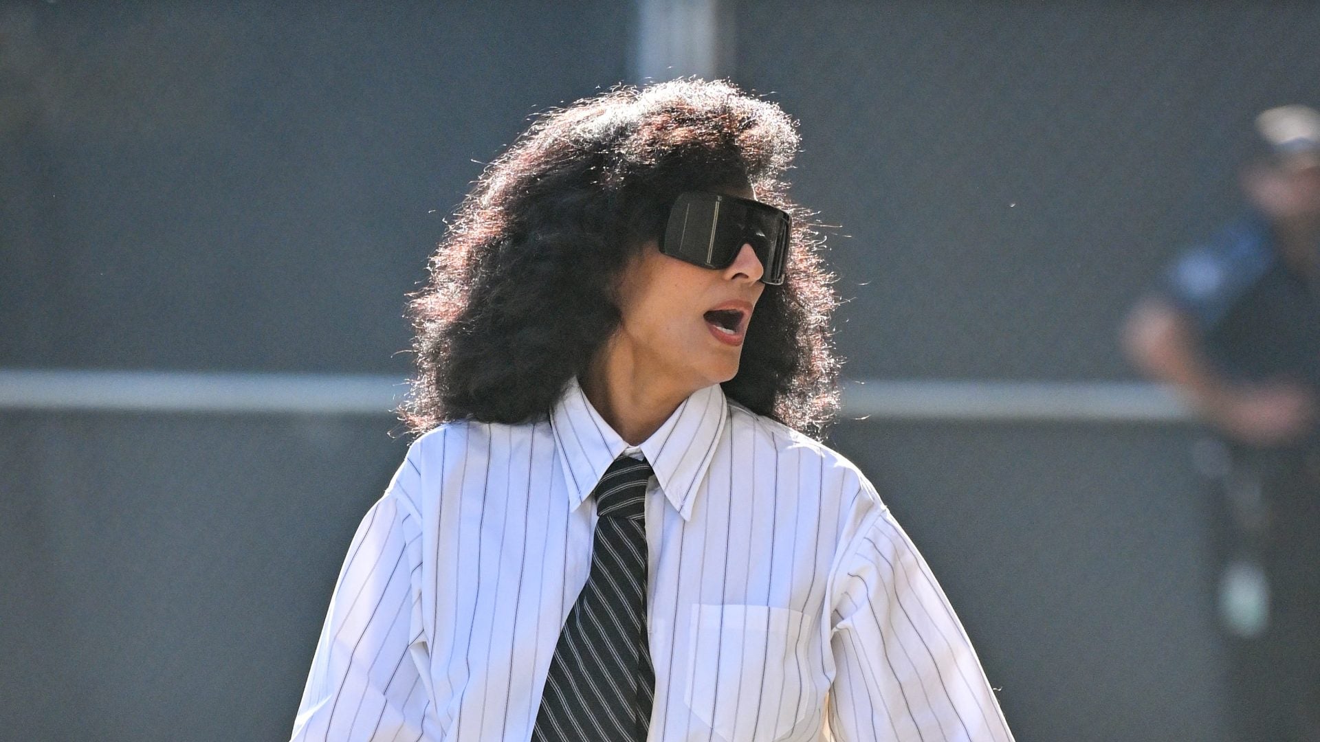 Tracee Ellis Ross Channels Diana Ross With Fluffy Blowout