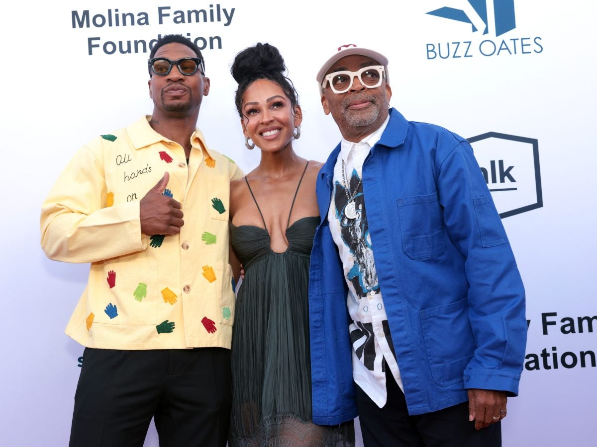 Star Gazing: ‘Highest 2 Lowest’ Premiere, Apple Music’s Studio Launch, Issa Rae, Saweetie And More