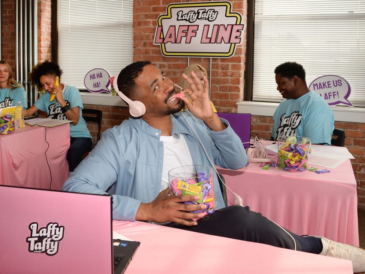 Star Gazing: ‘Highest 2 Lowest’ Premiere, Apple Music’s Studio Launch, Issa Rae, Saweetie And More