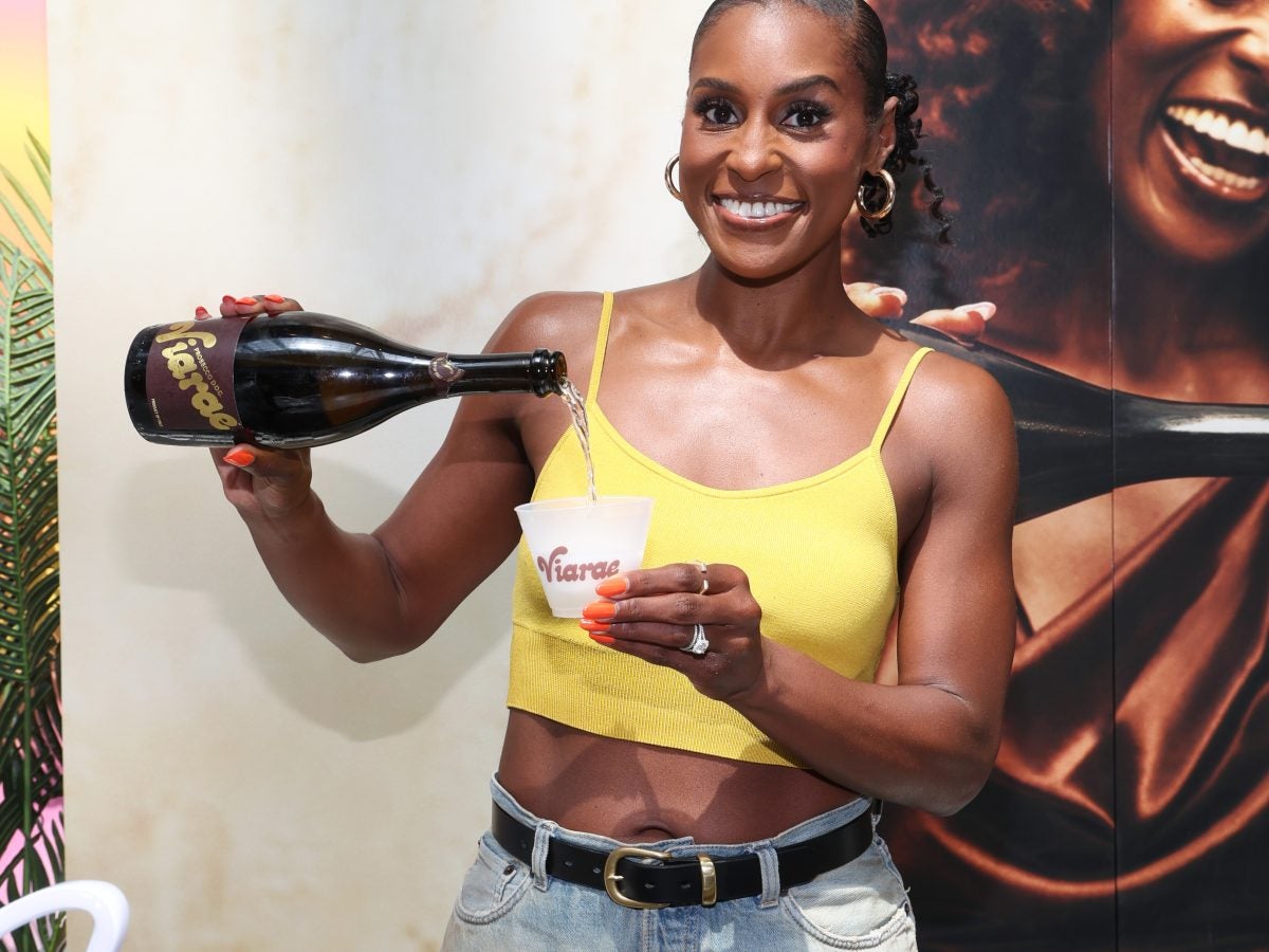 Star Gazing: ‘Highest 2 Lowest’ Premiere, Apple Music’s Studio Launch, Issa Rae, Saweetie And More