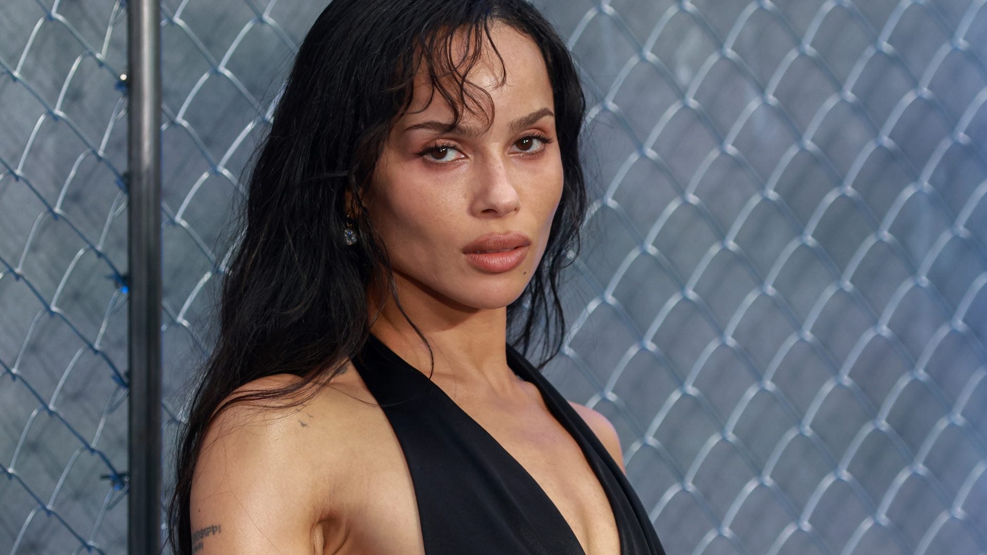 Zoë Kravitz On ‘Caught Stealing,’ Independence And Thriving In New York City