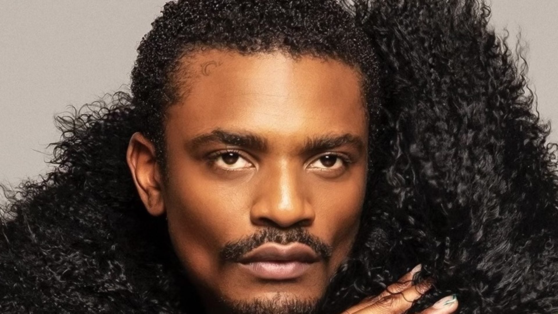 In The Chair With: Shaboozey's Groomer Coree Moreno