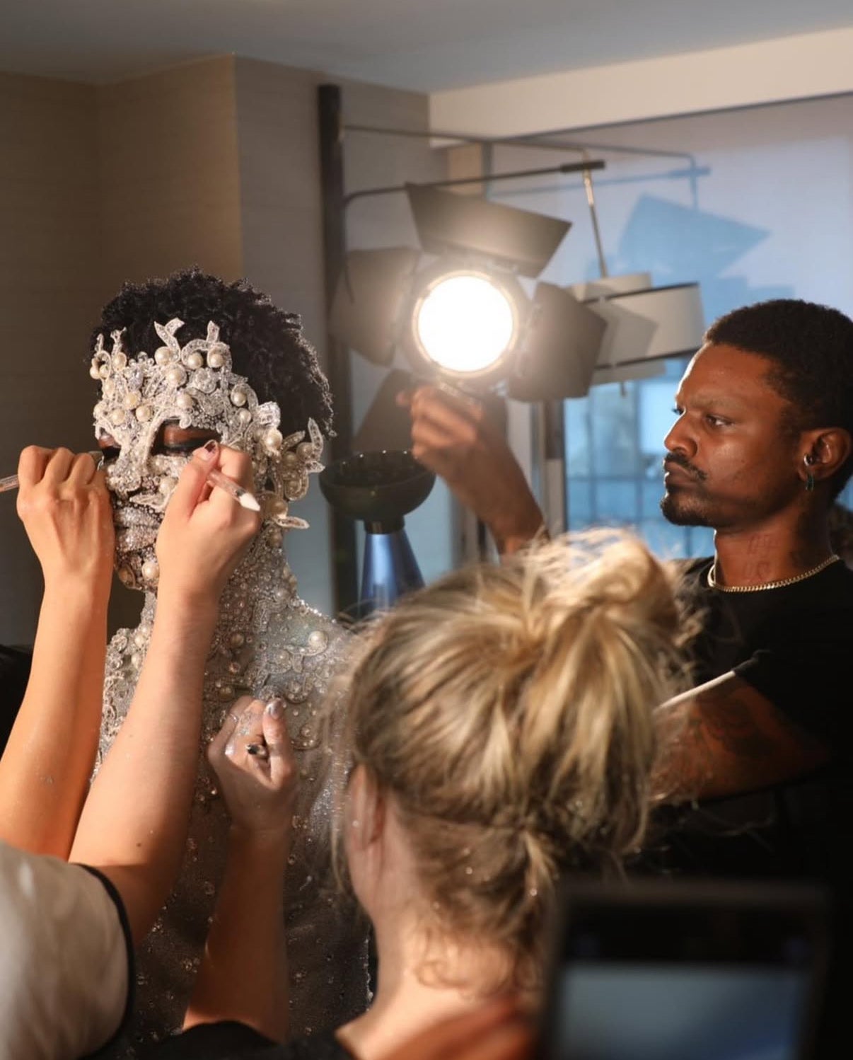 In The Chair With: Shaboozey’s Groomer Coree Moreno