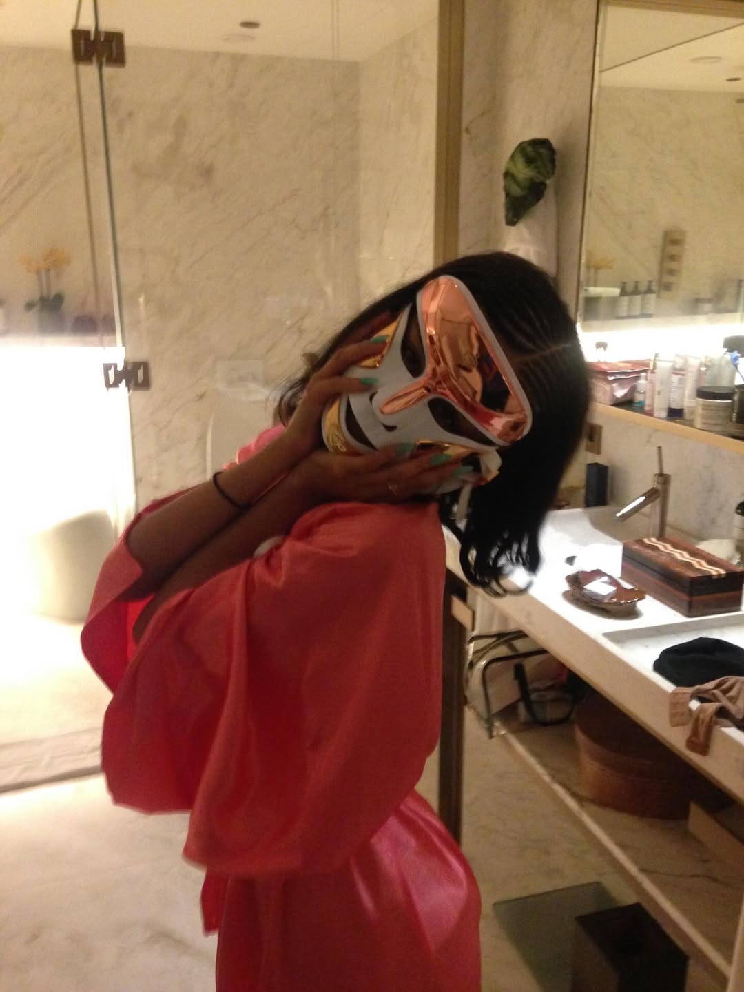 ICYMI: FKA Twigs’s Flapper Pixie Cut, And More