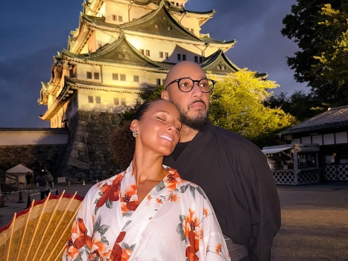 Alicia Keys And Her Family Enjoy Work And Play In Japan