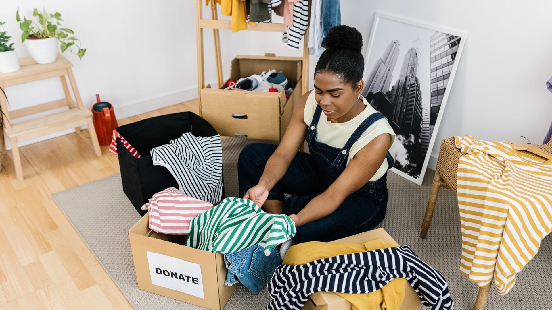 Ready For A Minimalist Reset This Fall? Here's How To Start Living With Less—And Loving It