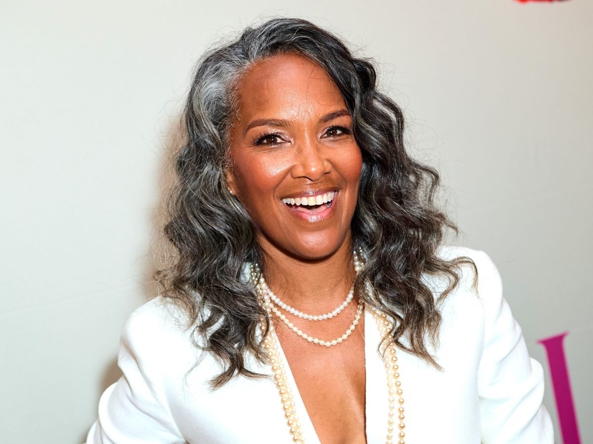 Hollywood Confidential Celebrates Mara Brock Akil And 25 Years Of ‘Girlfriends’