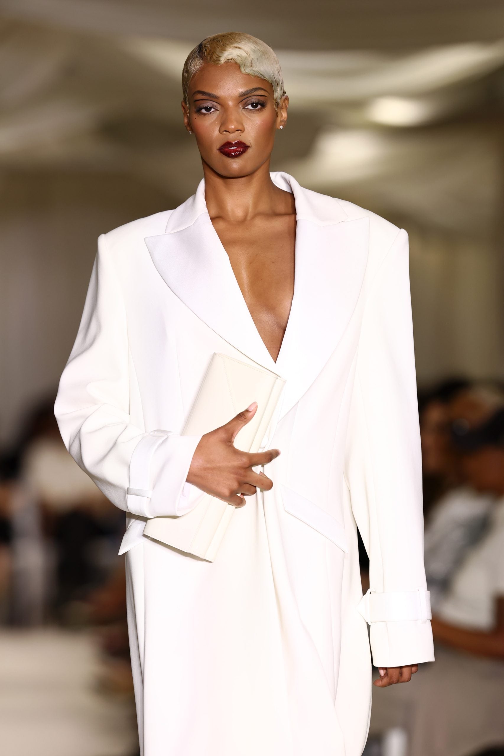 Lacy Redway’s “Liquid Waves” Took Center Stage At Christian Siriano