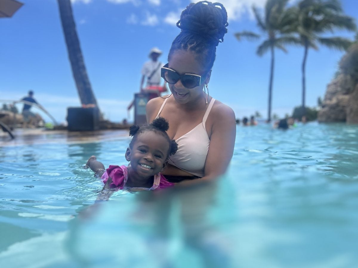 How A Disney Girls’ Getaway To Hawaii Helped Me Heal Mid-Divorce