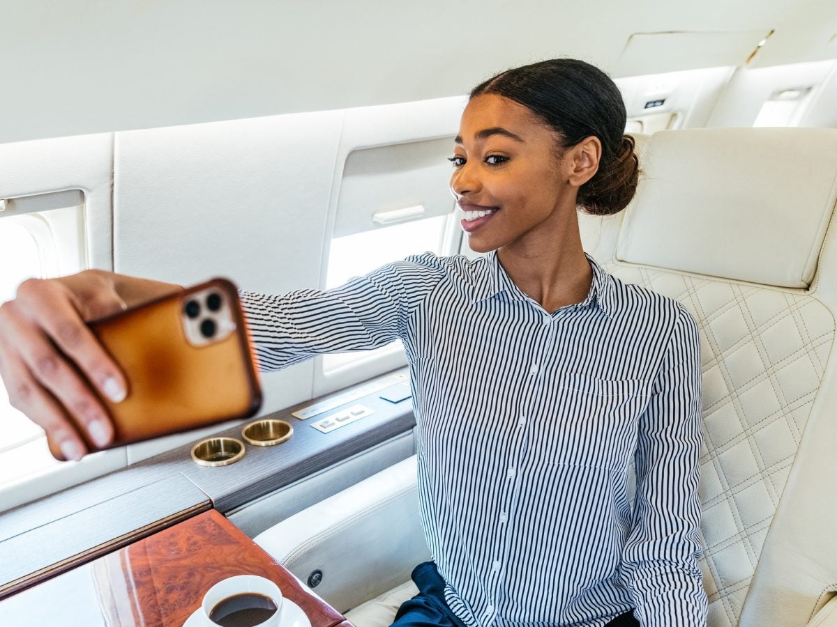 The Black Girl's Guide To Travel: The In-Flight Skincare Routines Black Beauty Insiders Swear By