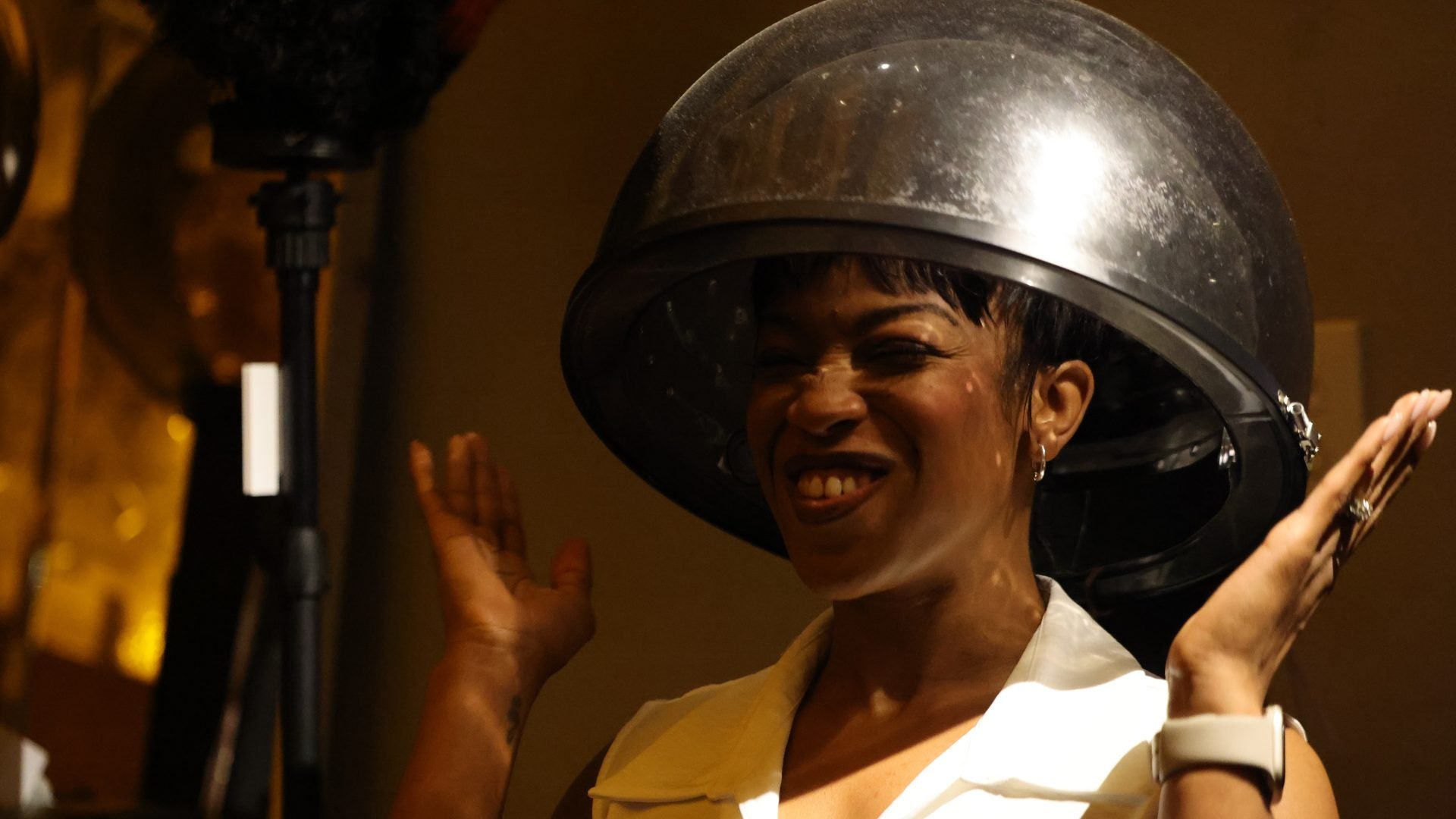 This Theater Experience Set In A Salon Tells Black Women’s HIV Stories