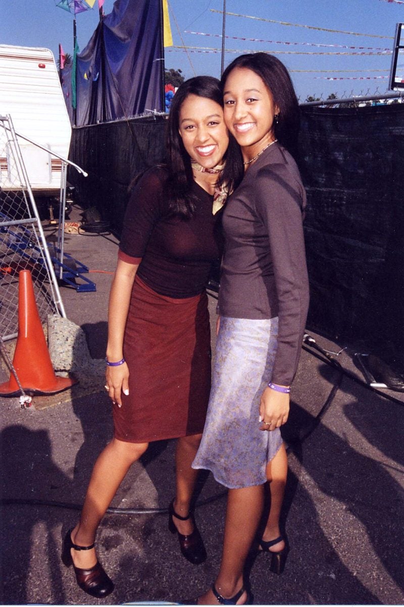 35 Photos Of Tia And Tamera Mowry's Sweet Sisterly Bond Over The Years 