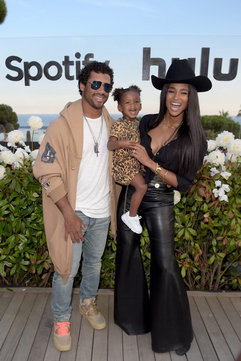 24 Sweet (And Sexy) Photos Of Ciara And Russell Wilson's Love Over The Years