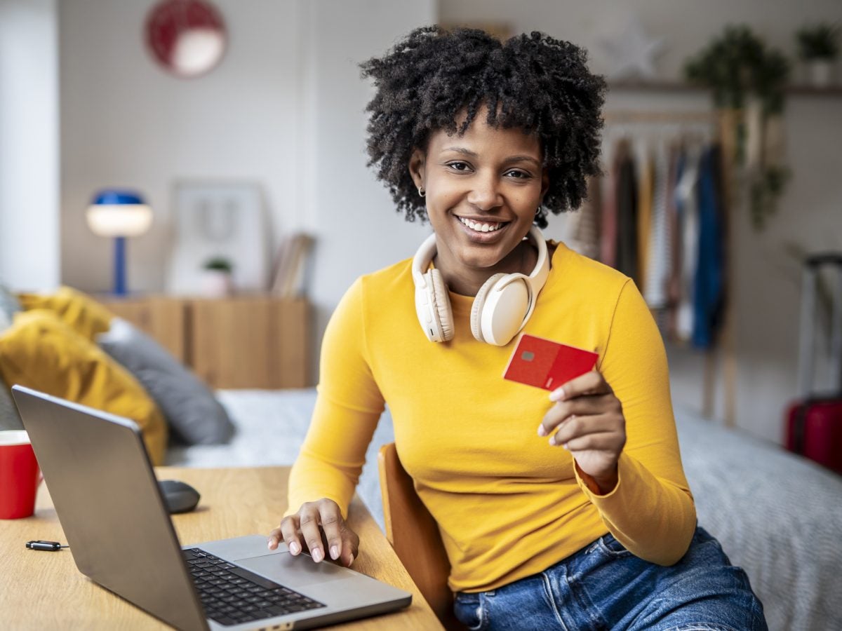 The Black Girl’s Guide To Travel: Early-Bird Tips For The Best Holiday Deals