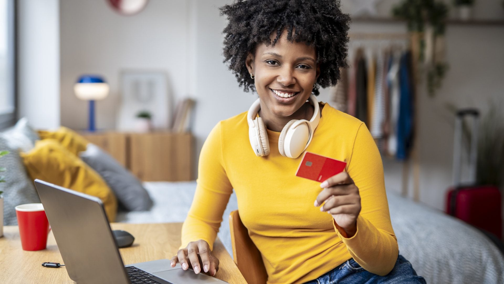 The Black Girl’s Guide To Travel: Early-Bird Tips For The Best Holiday Deals