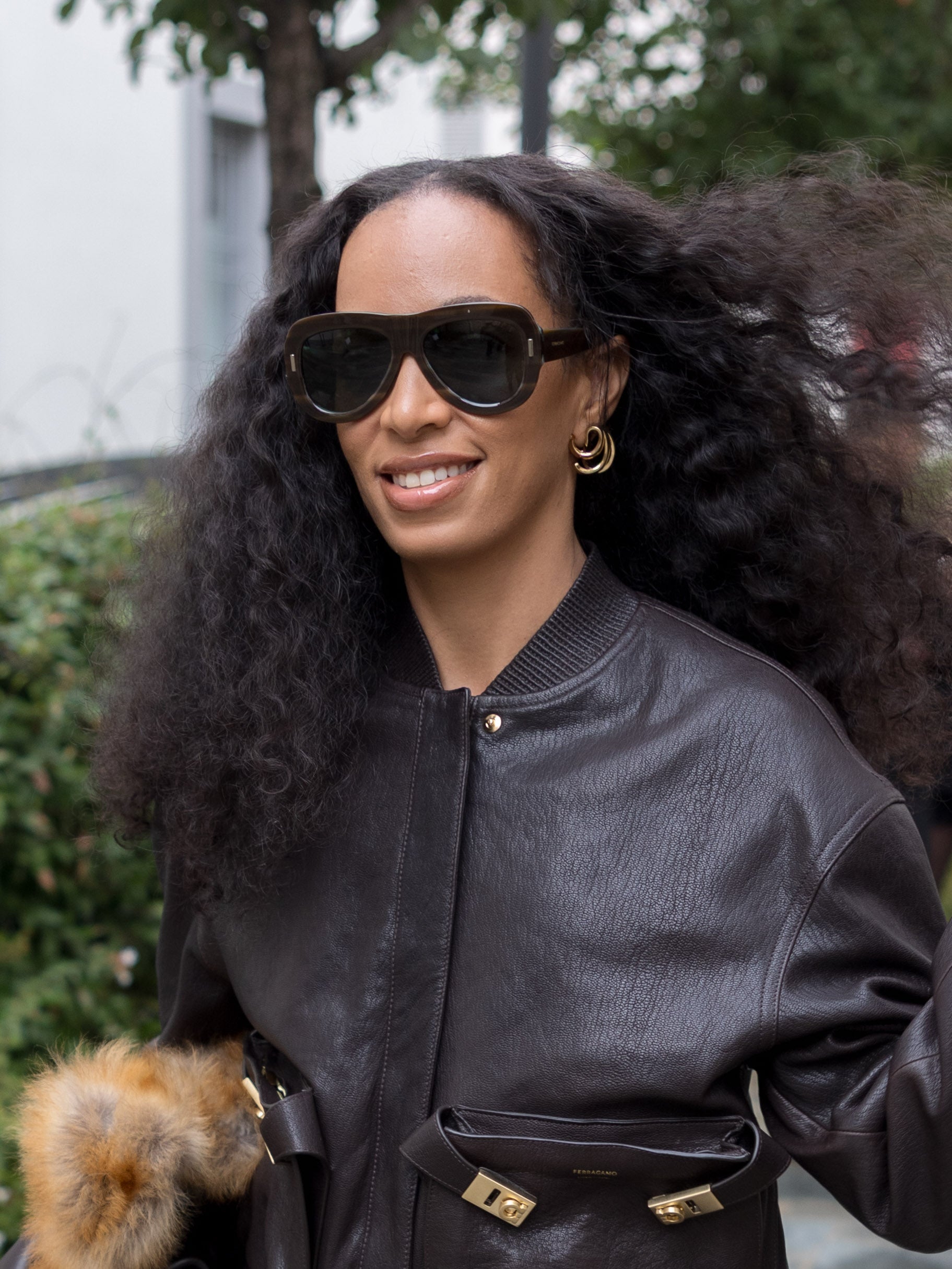 Solange Embraces Silk Press Season At Loewe’s SS26 Show
