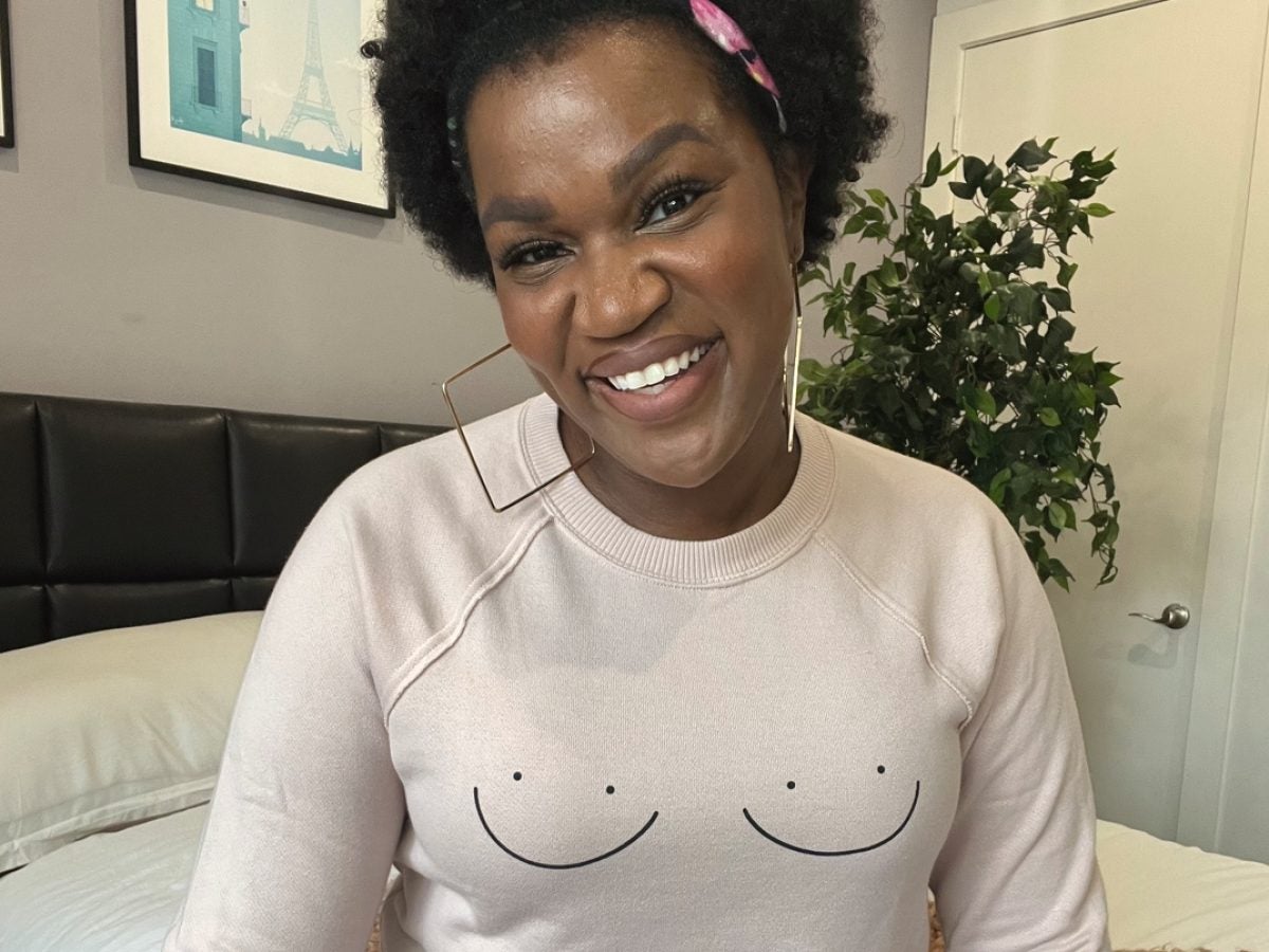 Her Aunt’s Hidden Breast Cancer Diagnosis Revealed A Life-Changing Family Health Risk