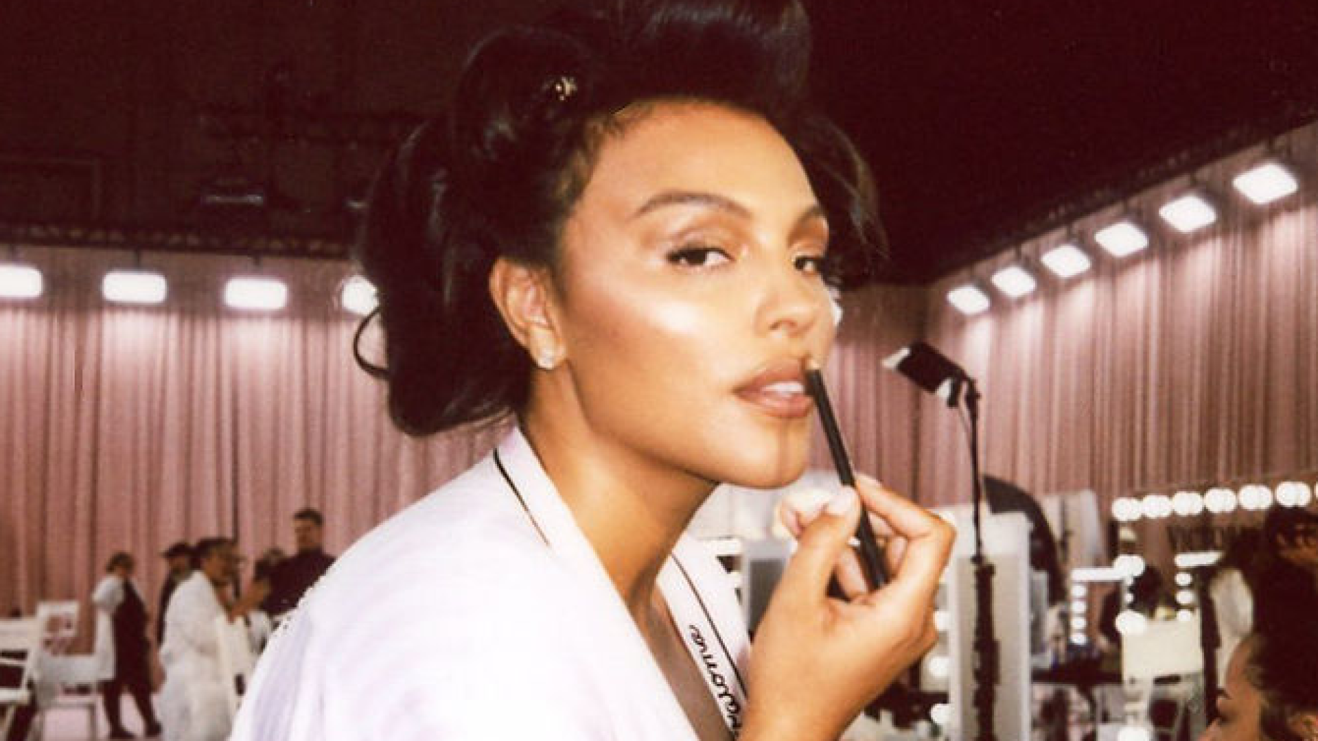 Here's How The 2025 Victoria's Secret Show Glam Came Together