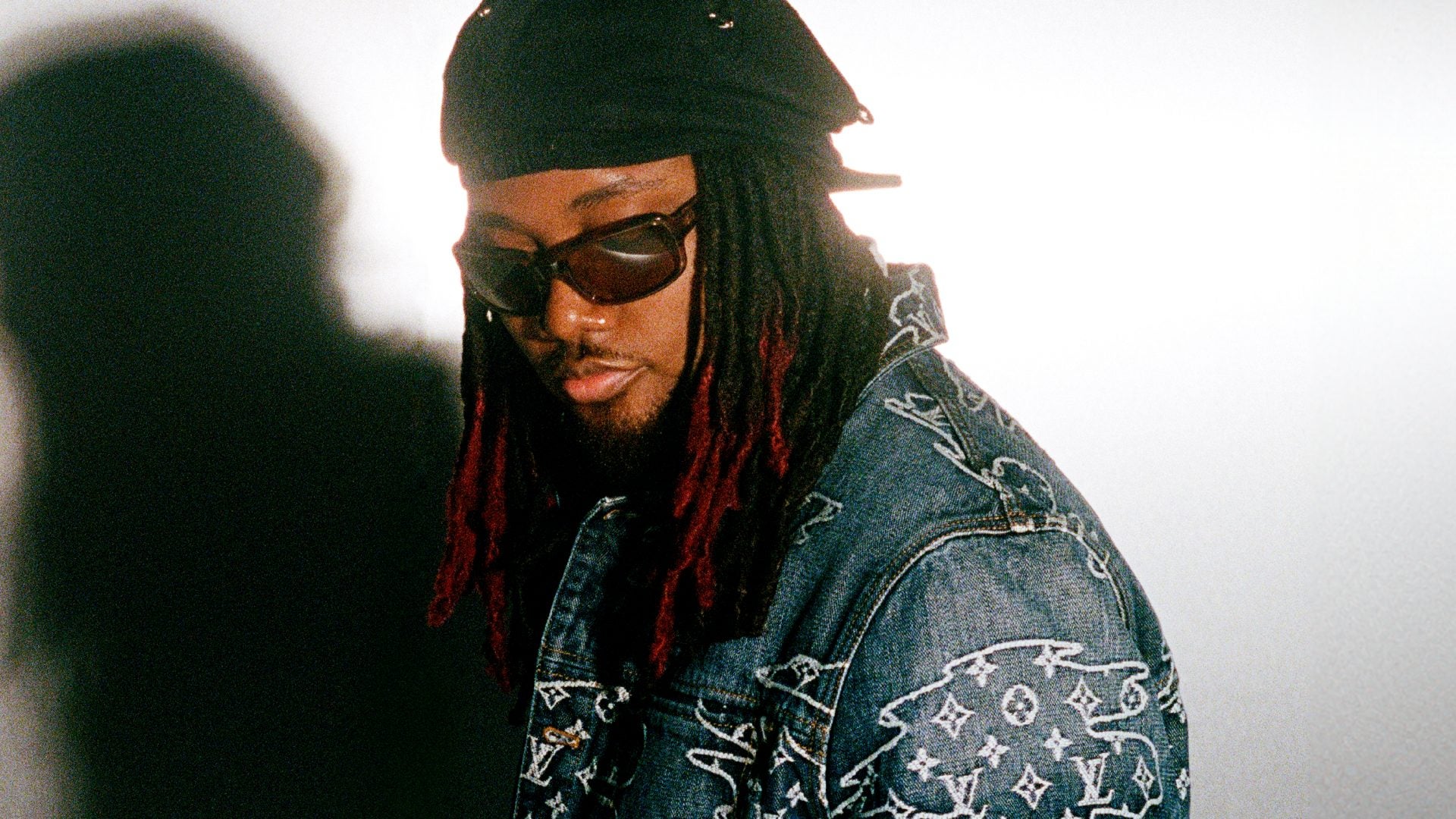 Leon Thomas Is Owning His Aura