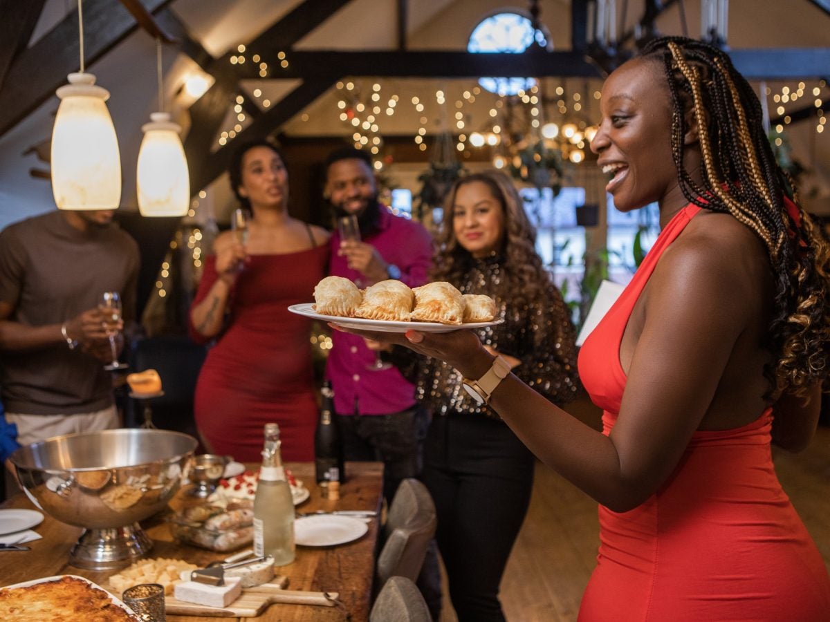 Hosting This Year? The Zero-Stress Guide To Getting Your Home Holiday-Ready