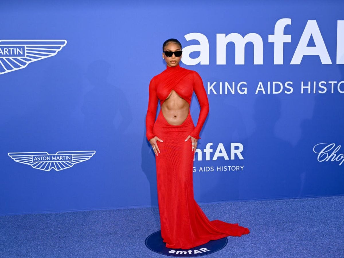 Pilates-Approved Holiday Finds For The Friend In Her Lori Harvey Era