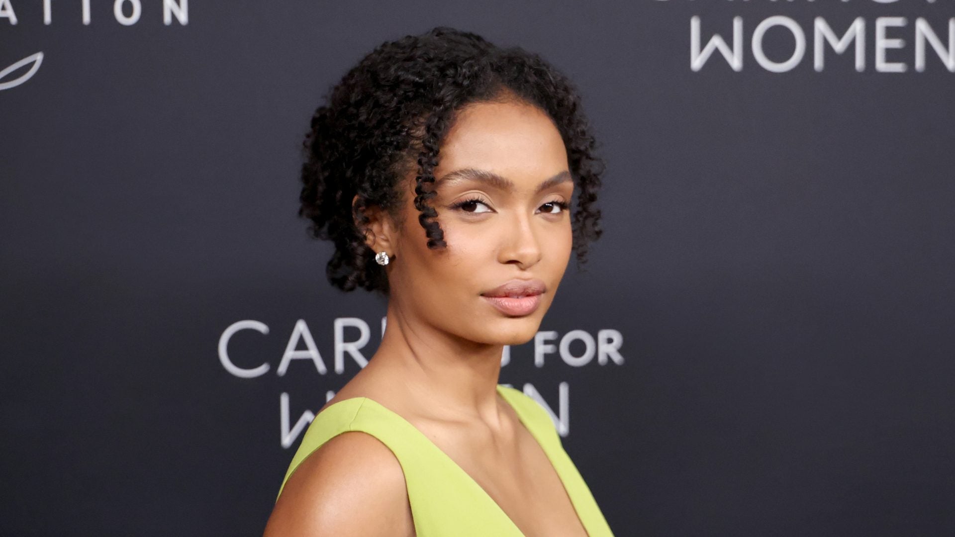 Stop Pulling Your Hair Out: Low-Tension Styles Are In