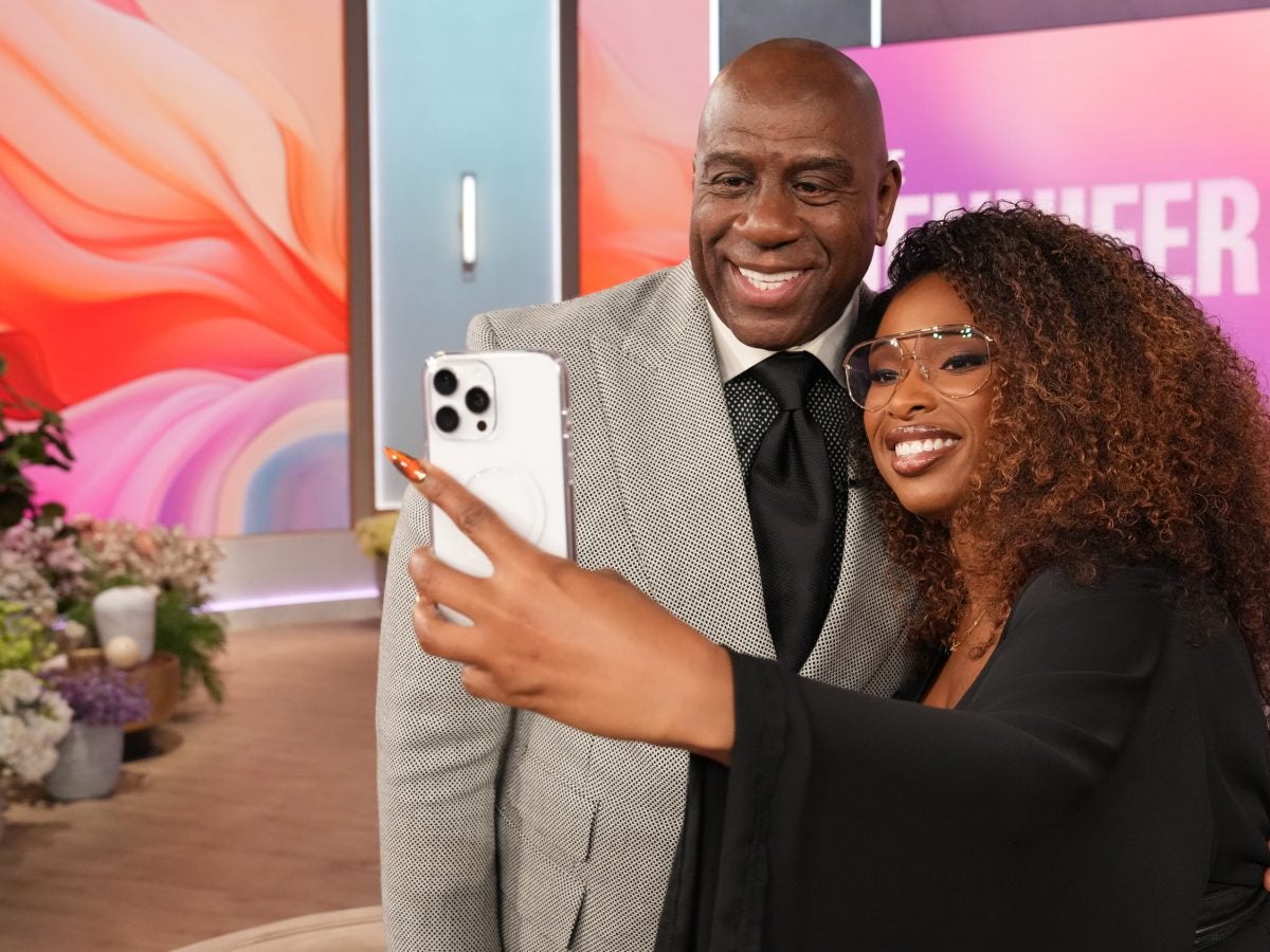 Star Gazing: CFDA Awards, The Baby2Baby Gala, Rock & Roll Hall Of Fame Ceremony, Serena Williams, Rihanna And More